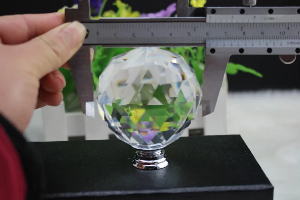 Бесплатная доставка 2 шт./лот 60 мм прозрачные цветные хрустальные ручки для шкафа