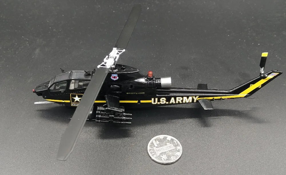 Бренд: easy model номер: 37096 удельный вес: 1/72 Размеры: фюзеляж длиной около 18,5 см(пропеллер длина около 22 см, ширина