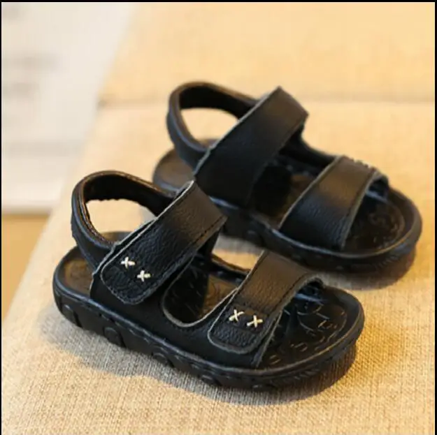 Новинка 2018 искусственные летние корейские сандалии для мальчиков нескользящая