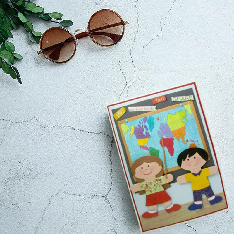 

World map Carbon steel Cutting Dies Stencil Craft for DIY Creative Scrapbook Cut Stamps Dies Embossing Paper Hand Craft 1 pc