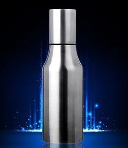 

European-style Kitchen with Stainless Steel Oiler 750 Ml Soy Sauce Popular Brands Dust Leak
