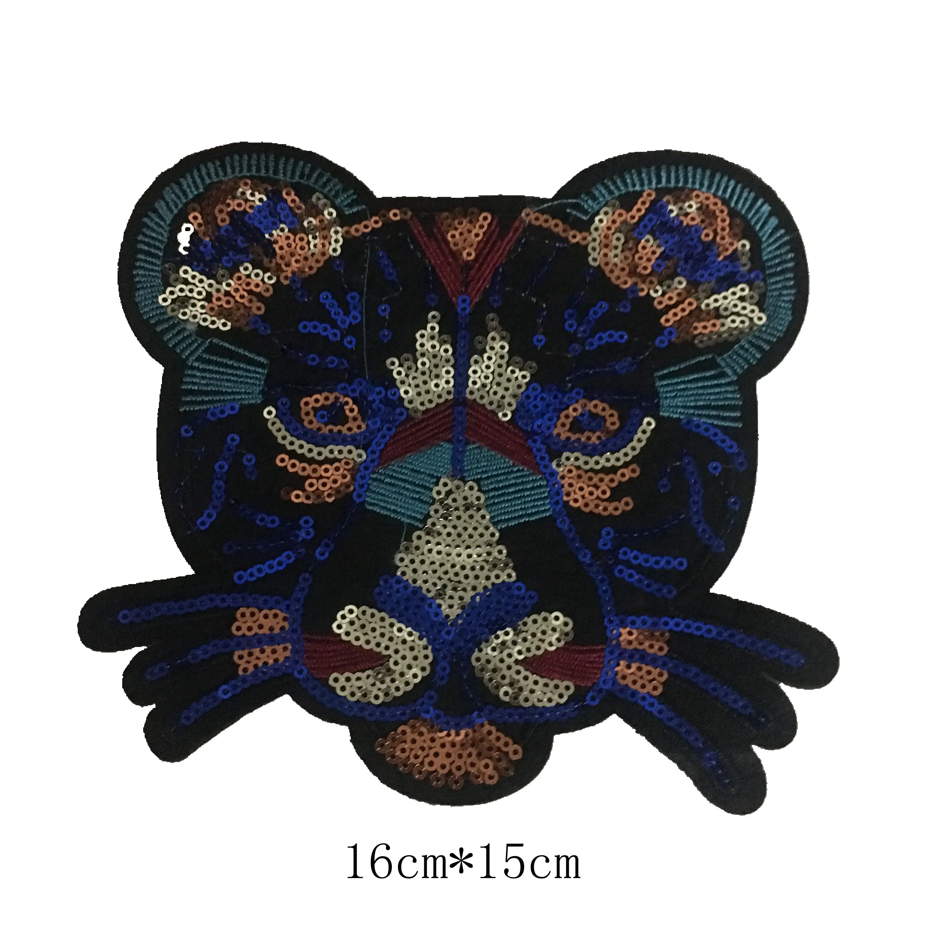 

New Tiger Head Sequined Patches Vintage Fashion Applique Lron on Patch for Clothes Bags DIY Decal Apparel Accessory 1pcs