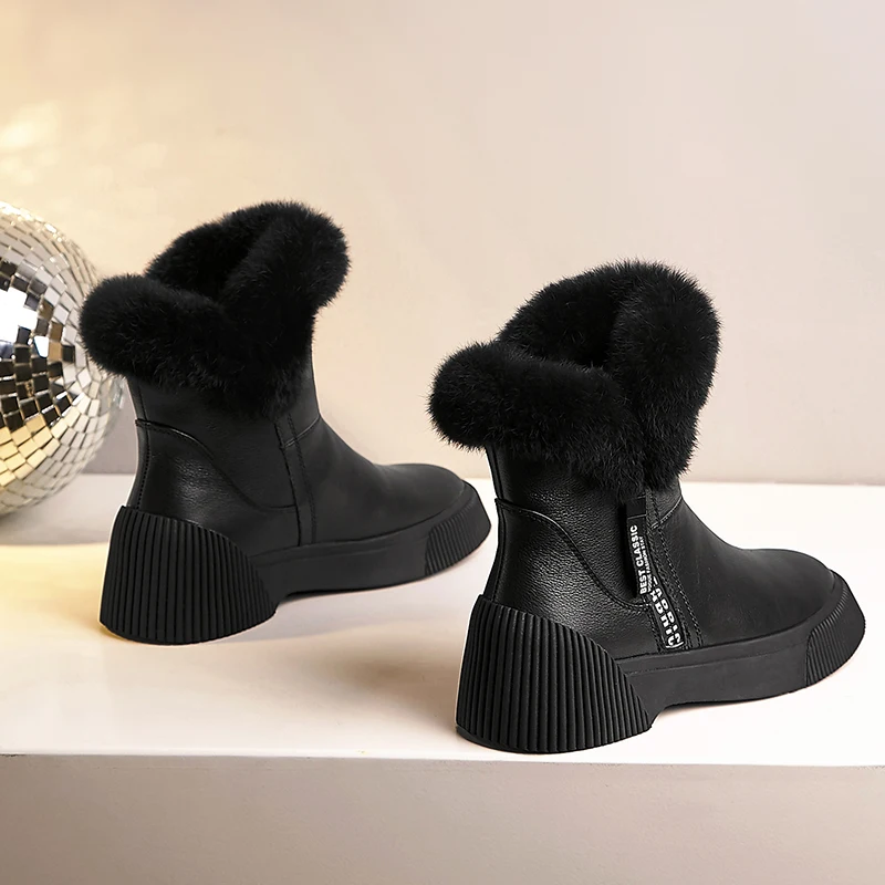 Женские зимние ботинки из натуральной кожи на плоской платформе с кроличьим