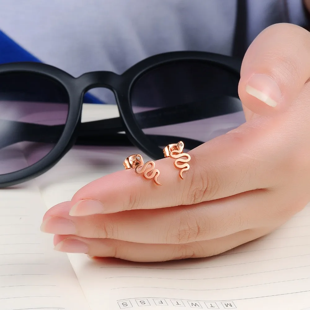 New Fashion Personality High Quality Creative Crystal Lady Rose Gold Snake Stud Earrings Jewelry Gift | Украшения и аксессуары