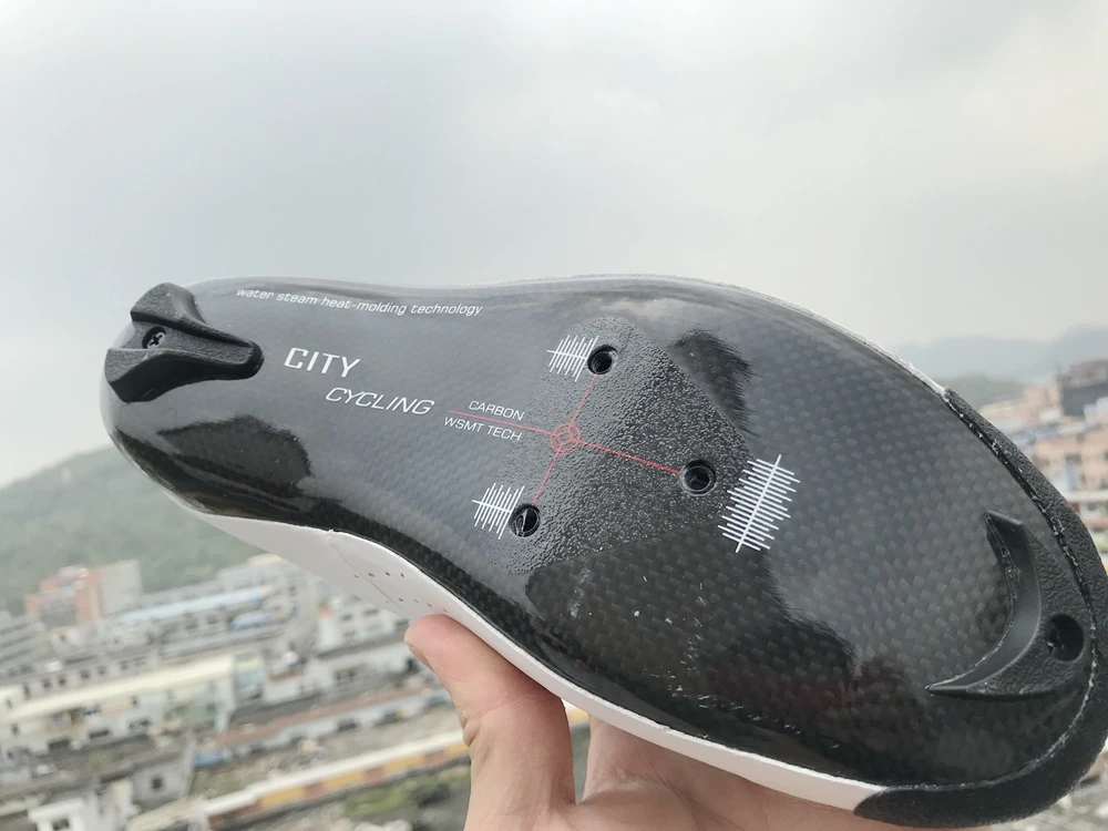 RACEWORK CX176 широкая обувь для шоссейного велосипеда FVento X3 Overcurve Shoe-это ваша гоночная обувь X3, предназначенная для комфортной посадки