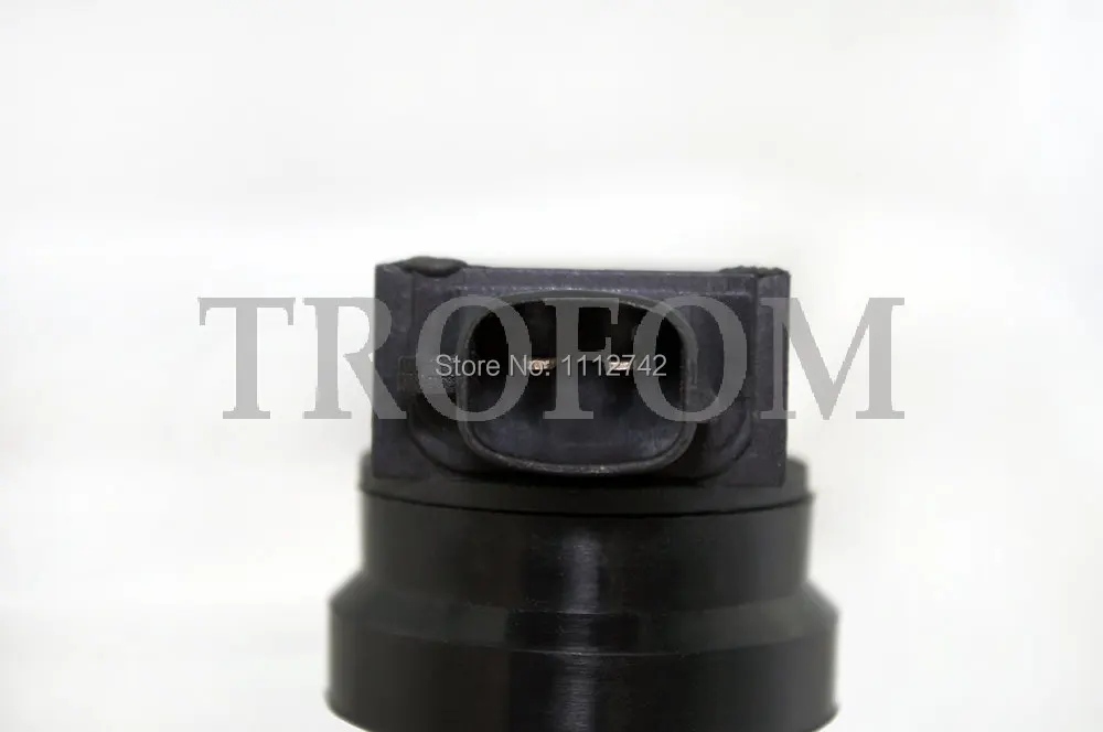 Катушка зажигания для HYUNDAI i20 i30 IX20 KIA Carens Cerato Pro Ceeɽ Rio Soul Venga 1 4 6 27301-2B000 273012B000 0986221062