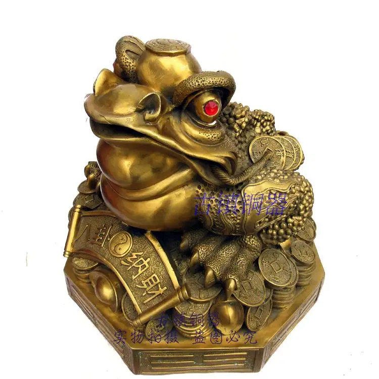 Медь украшения Тай-Чи Багуа принимаем деньги семь три ноги штатива жаба цикады