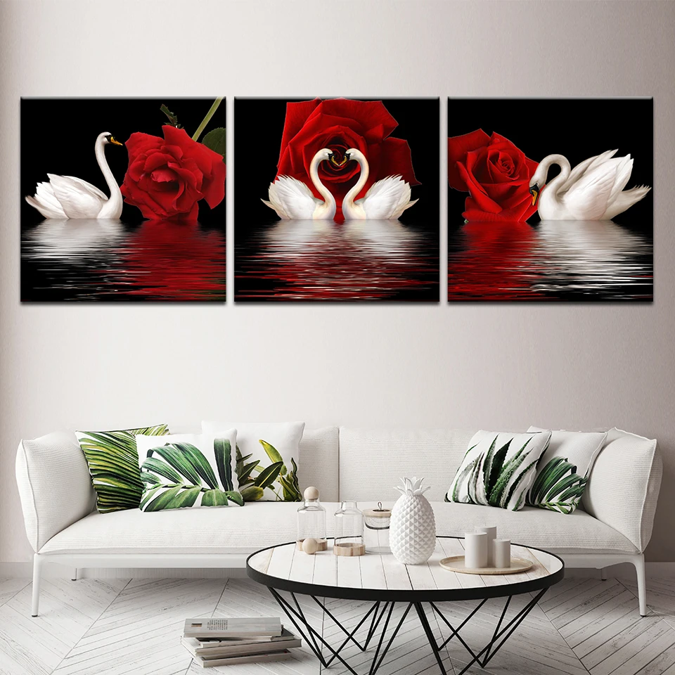 The swan swam in the river red rose современный модульный настенный постер Скандинавская