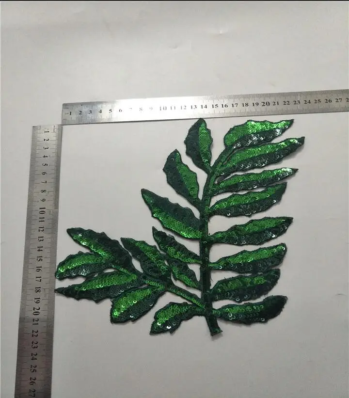 1 шт. 2017 новые большие расшитые блестками Зеленые Бусины листья аксессуары для