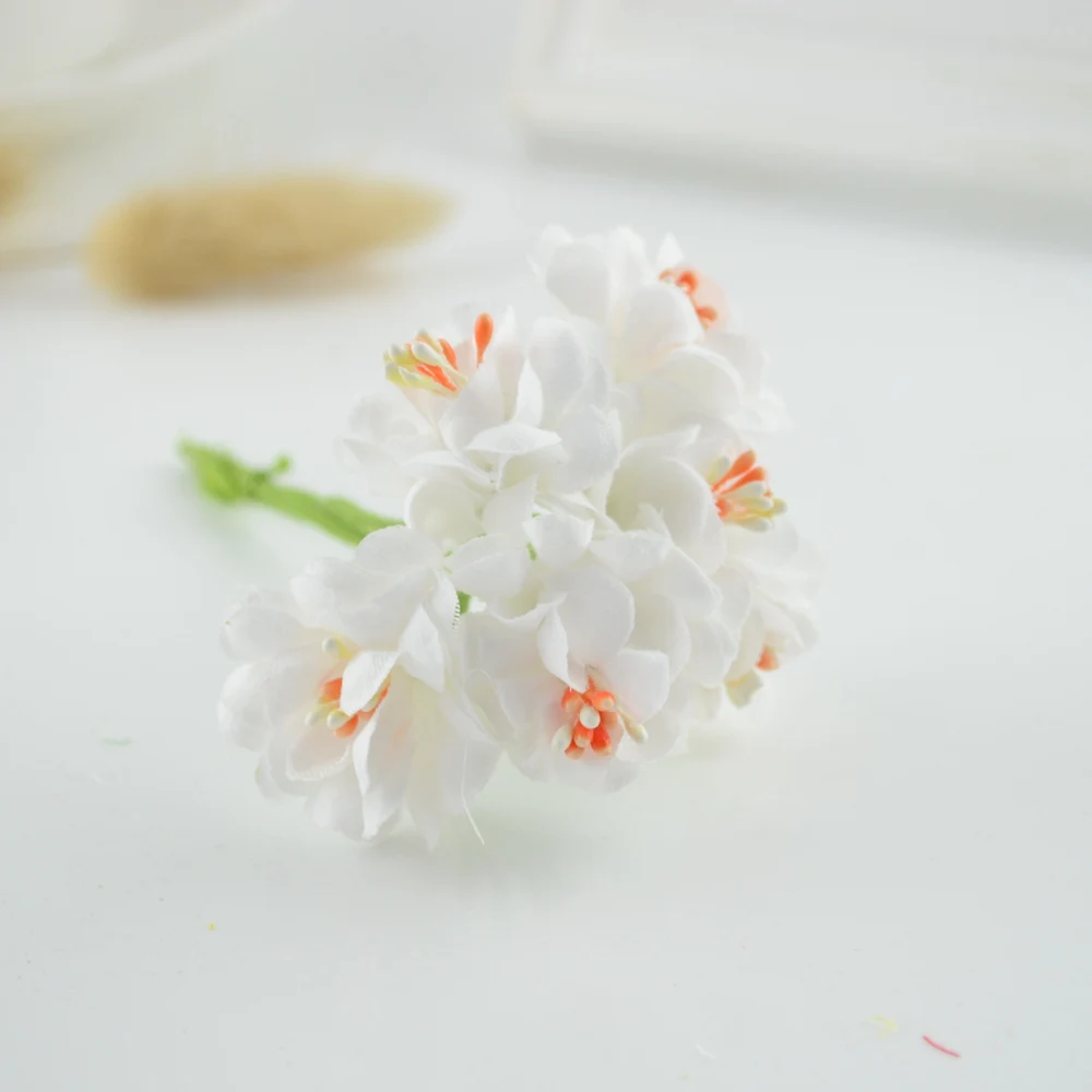 white 6 шт. шелковая Гвоздика Рождественский венок, Декор для дома Свадьба год поддельные тычинки diy колпачок гирлянды подарки искусственные цветы - Цвет: white