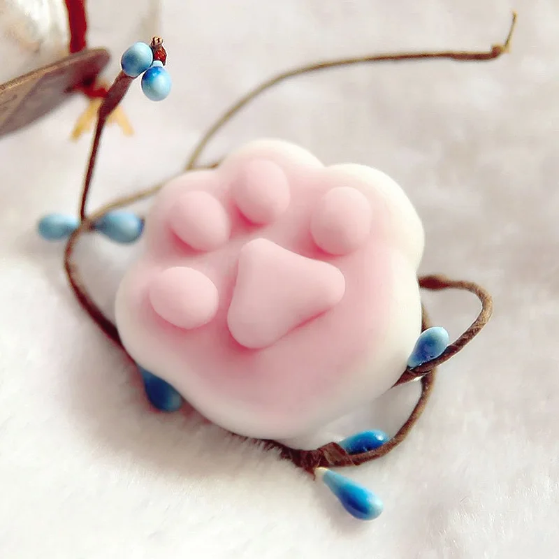 1pcs 4.5cm cute cartoon cat claw toy Squeeze Antistress Toy Pop Doll Novelty Stress Relief Venting Joking Decompression Funny | Игрушки и