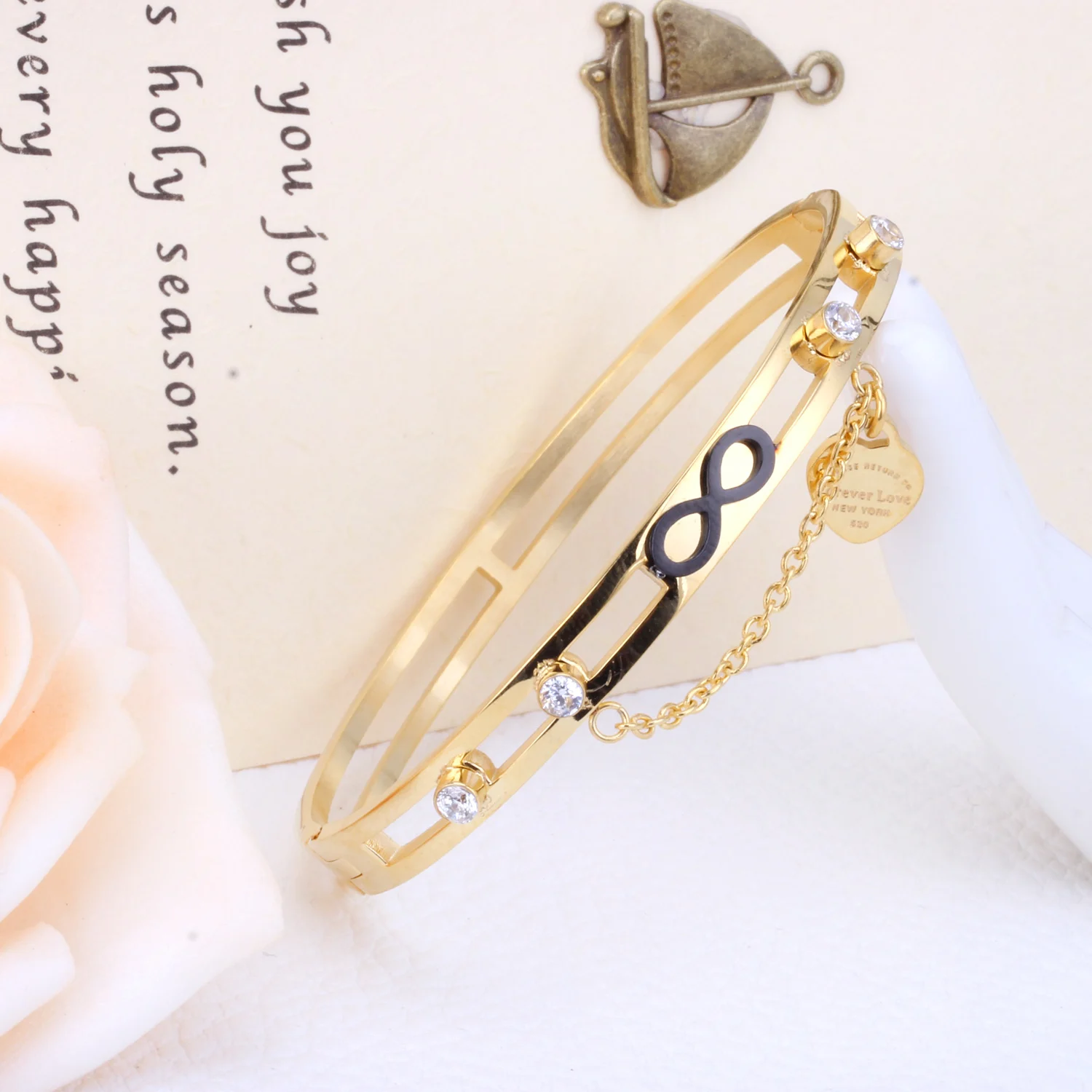 Роскошные браслеты из нержавеющей стали женские золотые Женские аксессуары