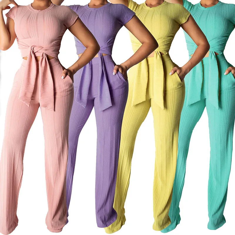 Однотонные женские брюки в полоску с круглым вырезом и коротким рукавом | Женская