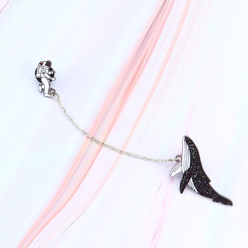 Astronaut and Whales Cartoon Brooches Pins Fish Lapel Badges Women Fashion Jewelry Wholesale Accessories Gift for Her | Украшения и