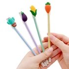 2 шт. креативная гелевая ручка с баклажанами, морковкой, овощами, прозрачные ручки для воды, канцелярские принадлежности, мультяшная Студенческая офисная ручка для подписей