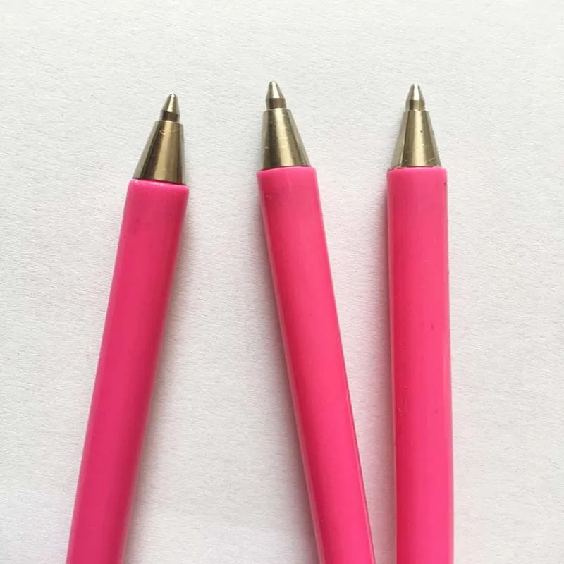 Кавайная пикантная шариковая ручка с розовым ртом Очаровательная Kiss Me для