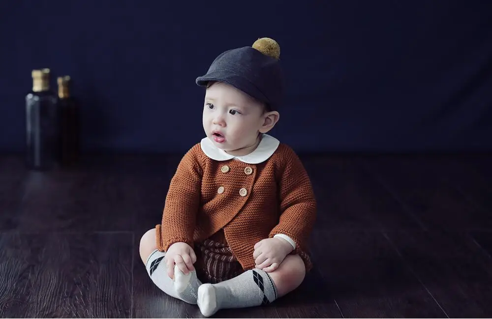 Комплекты осенне-зимней одежды для малышей милый кардиган для маленьких девочек, детский теплый свитер+ детский Блумер С Рюшами, 2 предмета, вязаная детская одежда