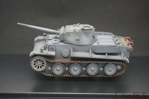 1/72 VK3601 немецкий бак Собранный готовой моделью хобби 5 м |