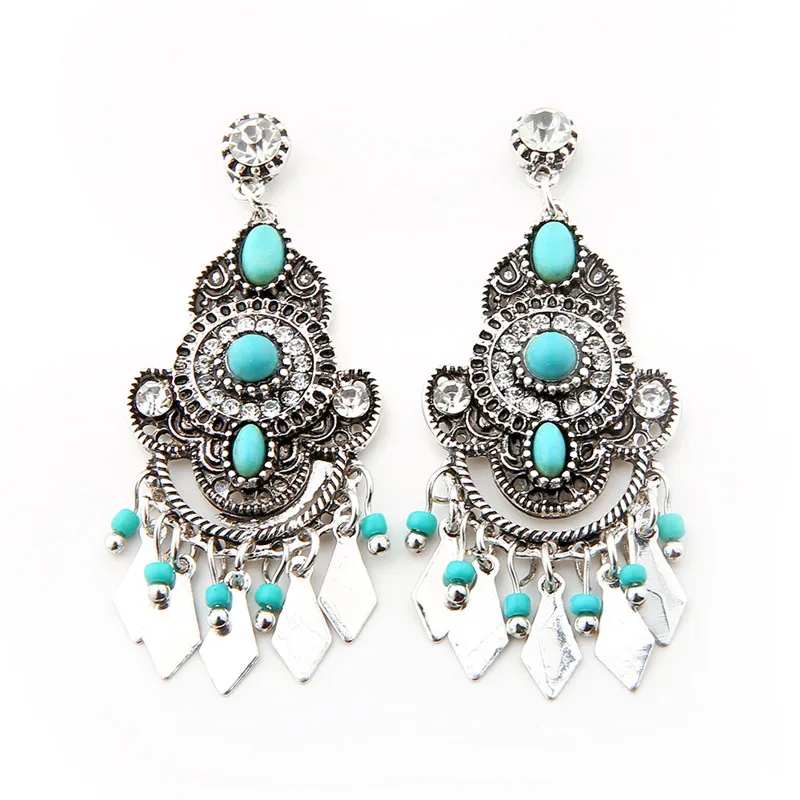 Женские маленькие трендовые серьги-гвоздики Винтажные серьги из металлического