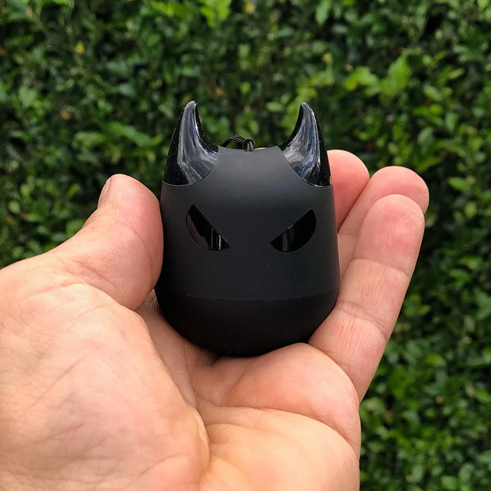 Sago Маленький Дьявол Форма Мини беспроводной динамик Bluetooth Мощный 3 Вт Музыкальная