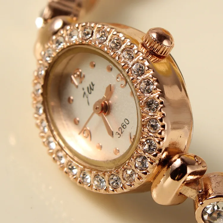 The new 2014 luxury fashion diamond ladies watch bracelet gilt decoration 133112 | Инструменты