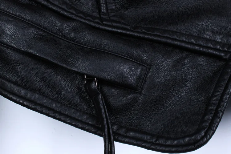 Женская короткая мотоциклетная куртка из искусственной кожи с заклепками модель