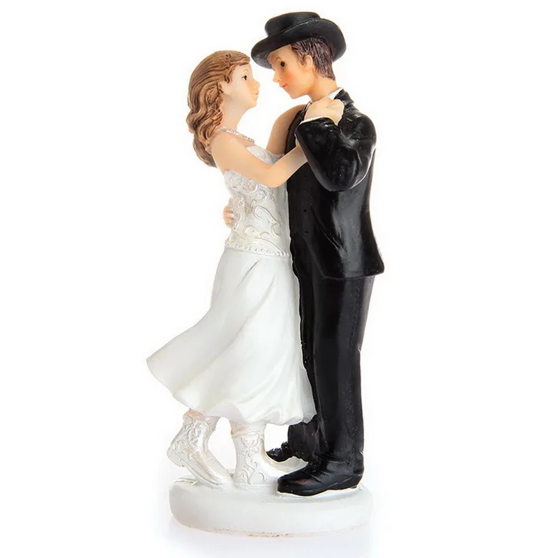 

Dancing Bride and Groom Resin Figurines Wedding Cake Topper Wedding Cake Decoration Supplies