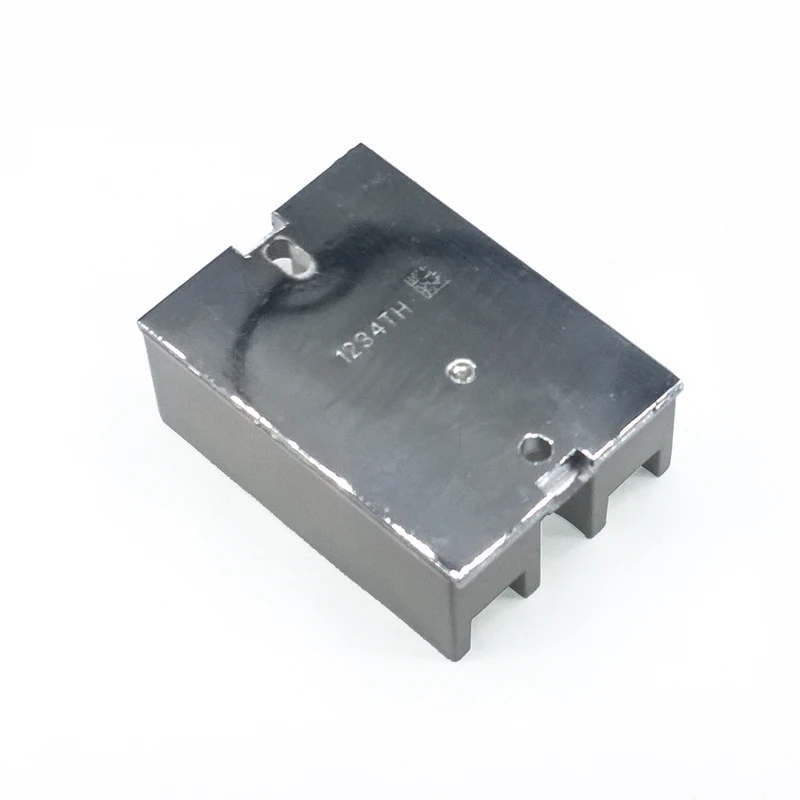 1 шт. твердотельные реле Модуль SSR-25DA 25A /250V 3-32 В постоянного тока Вход 24-380VAC Выход |