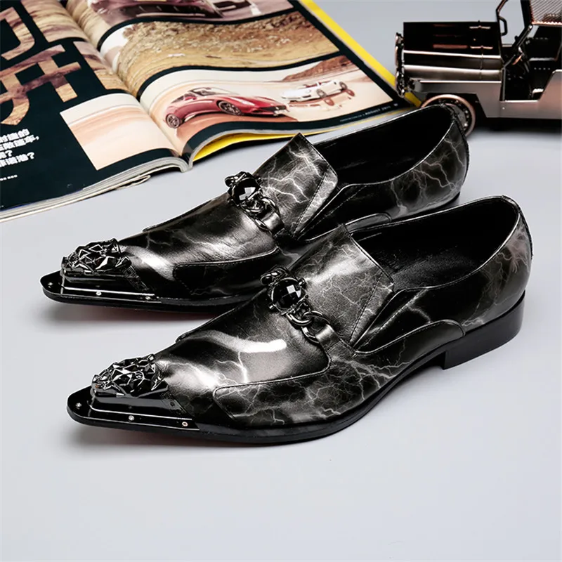 Choudory Металл Острым Носом Oxfords Обувь Скольжения на Моды Мягкой Кожи Zapatillas Хомбре