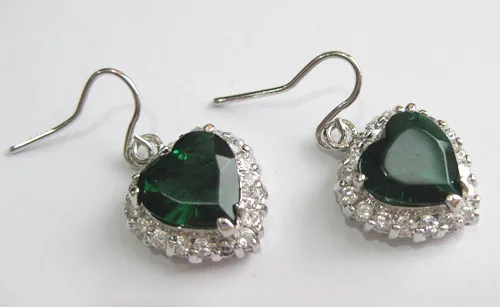 

Latest Round Crystal With Heart-shape Earring ER00084 10mm