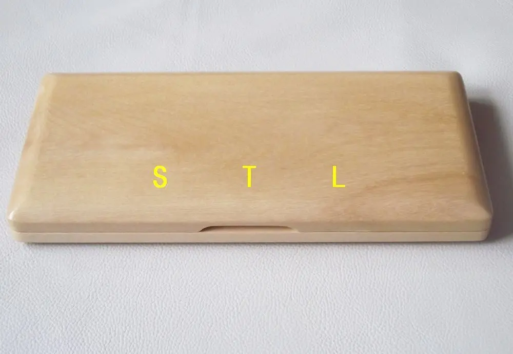 

Beautiful Wooden oboe reed case hold 20 pcs reeds Strong