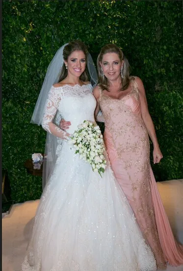 2016 горячая распродажа сексуальная элегантное платье с кружевом линии свадебное