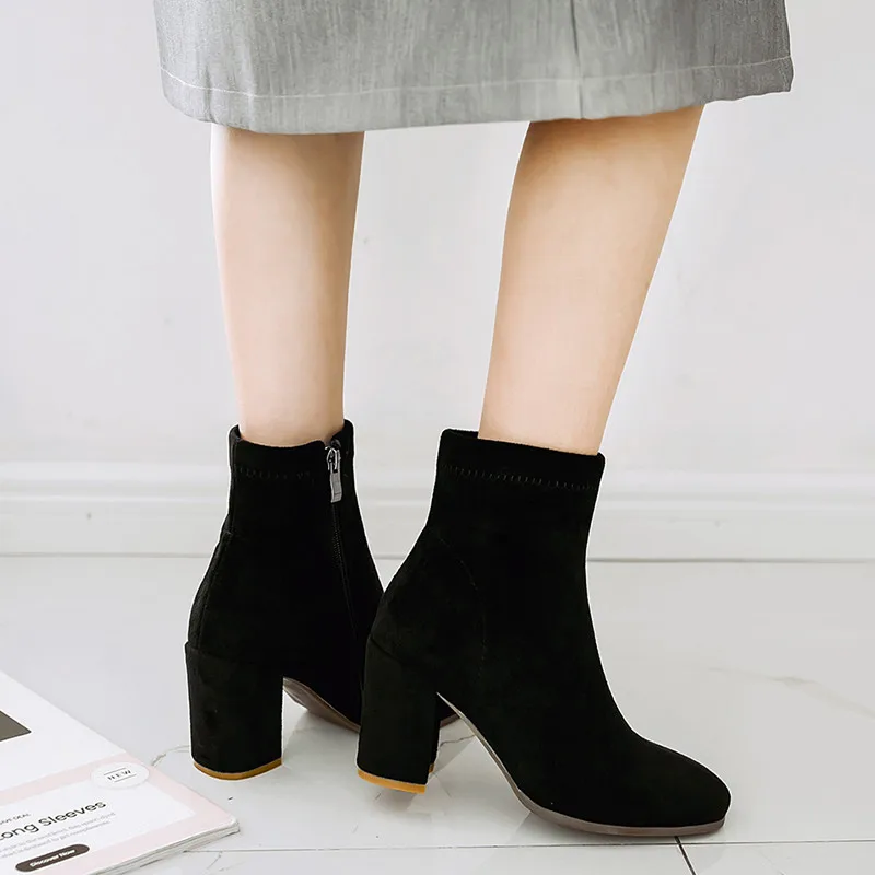 

ISNOM New 2018 Autumn Flock Ankle Boots Women Stretch Boots Fashion Thick High Heels Square Toe Shoes Zipper Footwear Big Size