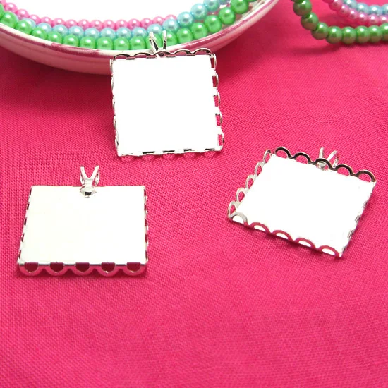 10pcs 20*20mmDIY Silver Plated White/Antique Silver Pendant Blank Base Bezel Setting Lace Edge Tray Bezel Cup Diy Jewelry