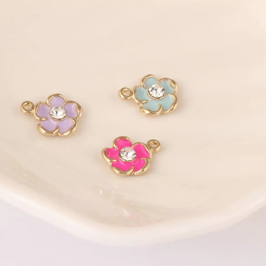 Заводская цена горный хрусталь сердечник эмаль цветок шармы 120 шт. 60 шт./лот