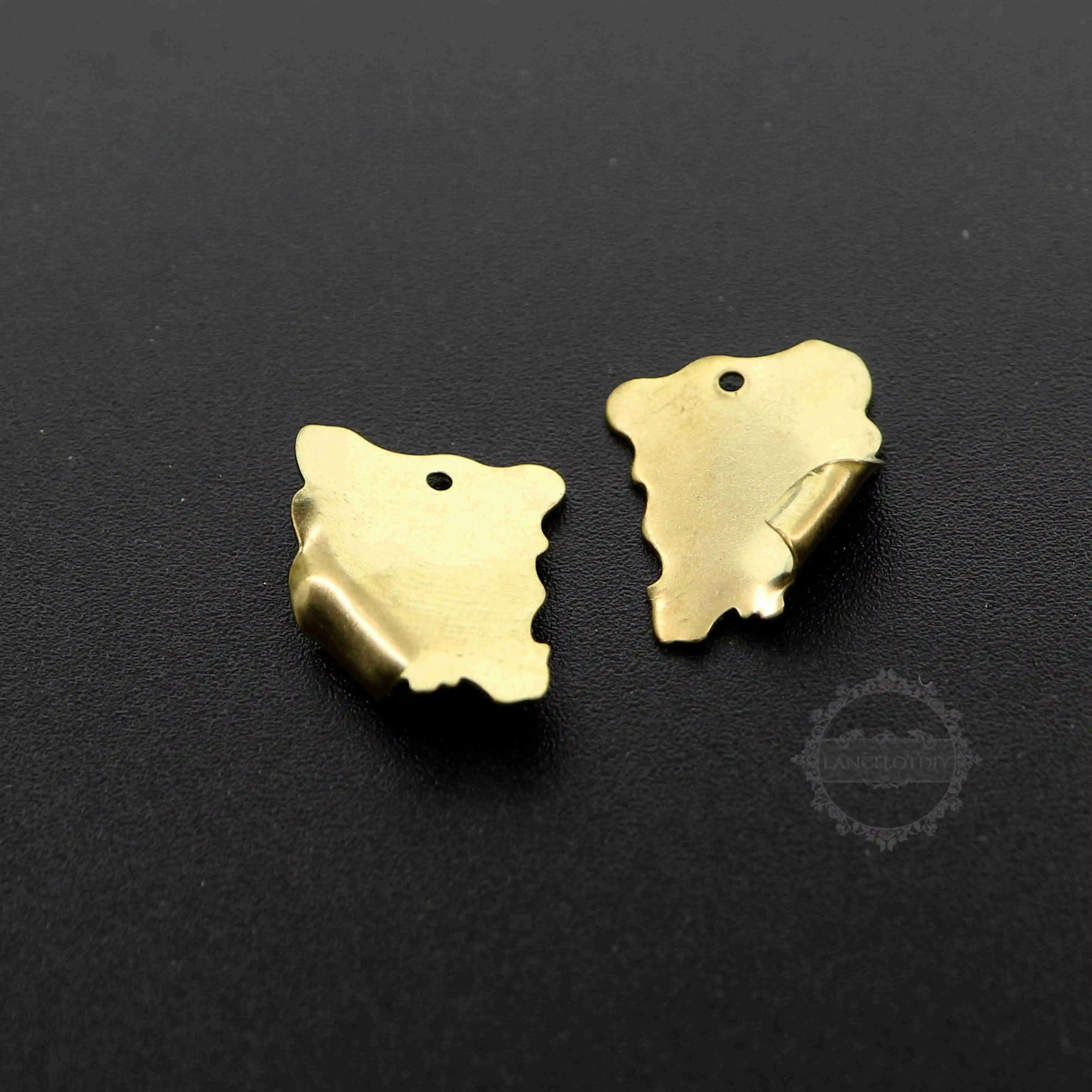 Винтажные стильные антикварные фотометки треугольные буквенные петли серьги