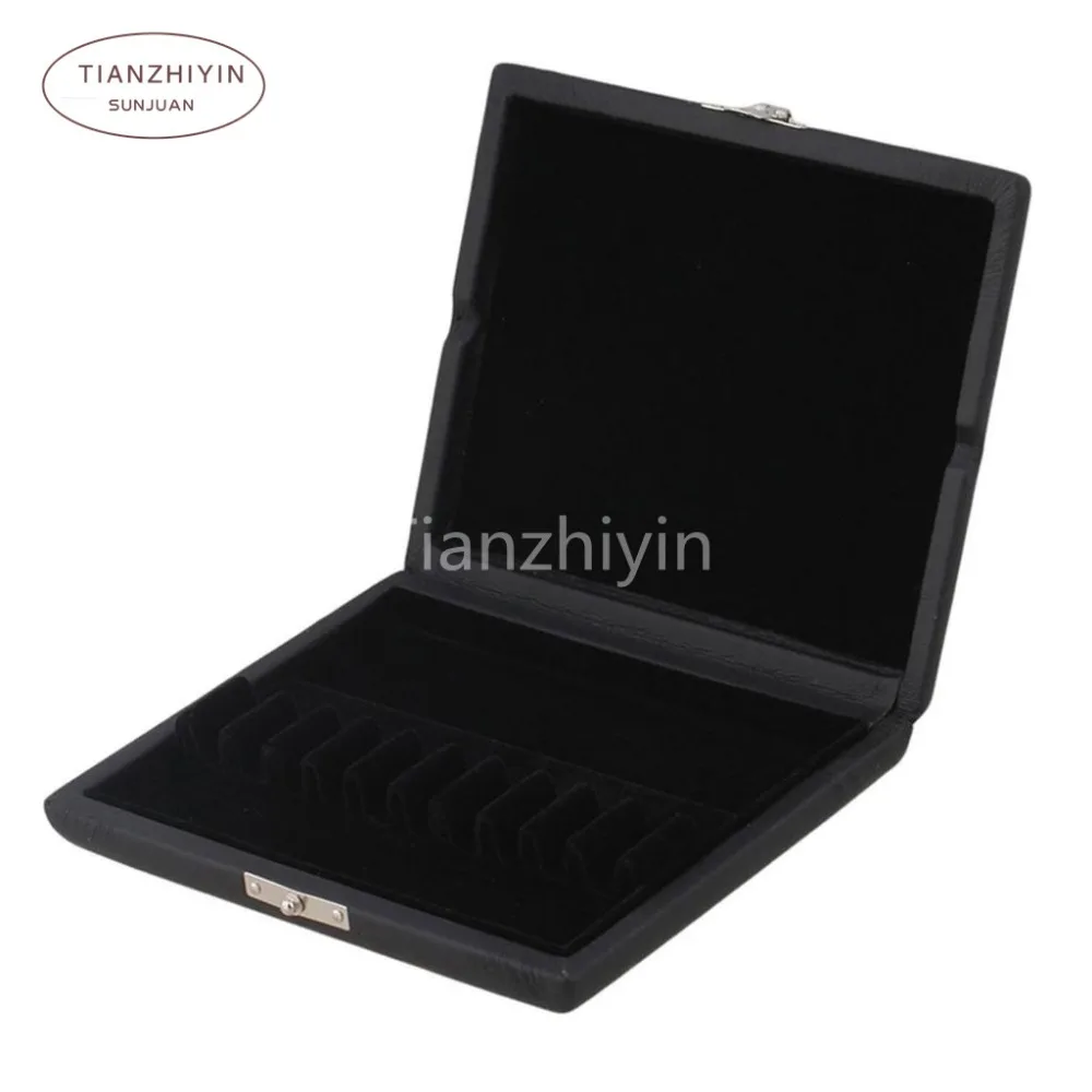 

Oboe Reed Case: Holds 12 Reeds, Black Leather Wooden oboe reed case Accommodate LxWxH: Approx. 116x97x20mm / 4.57x3.82x0.79inch