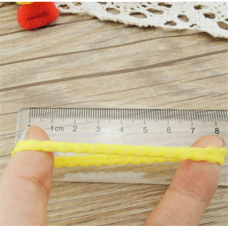 Резинка для волос девочек цвет в ассортименте 1 шт | Мать и ребенок