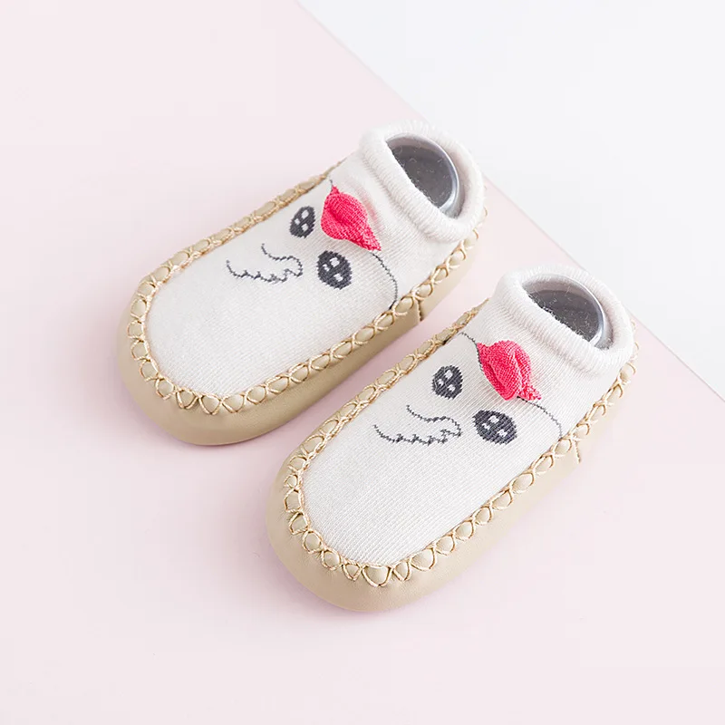 Beige chick Мокасины с рисунками животных; носки для маленьких мальчиков и девочек; обувь с изображением лисы и пингвина; мягкая детская подошва для новорожденных; Первые ходунки - Цвет: Beige chick