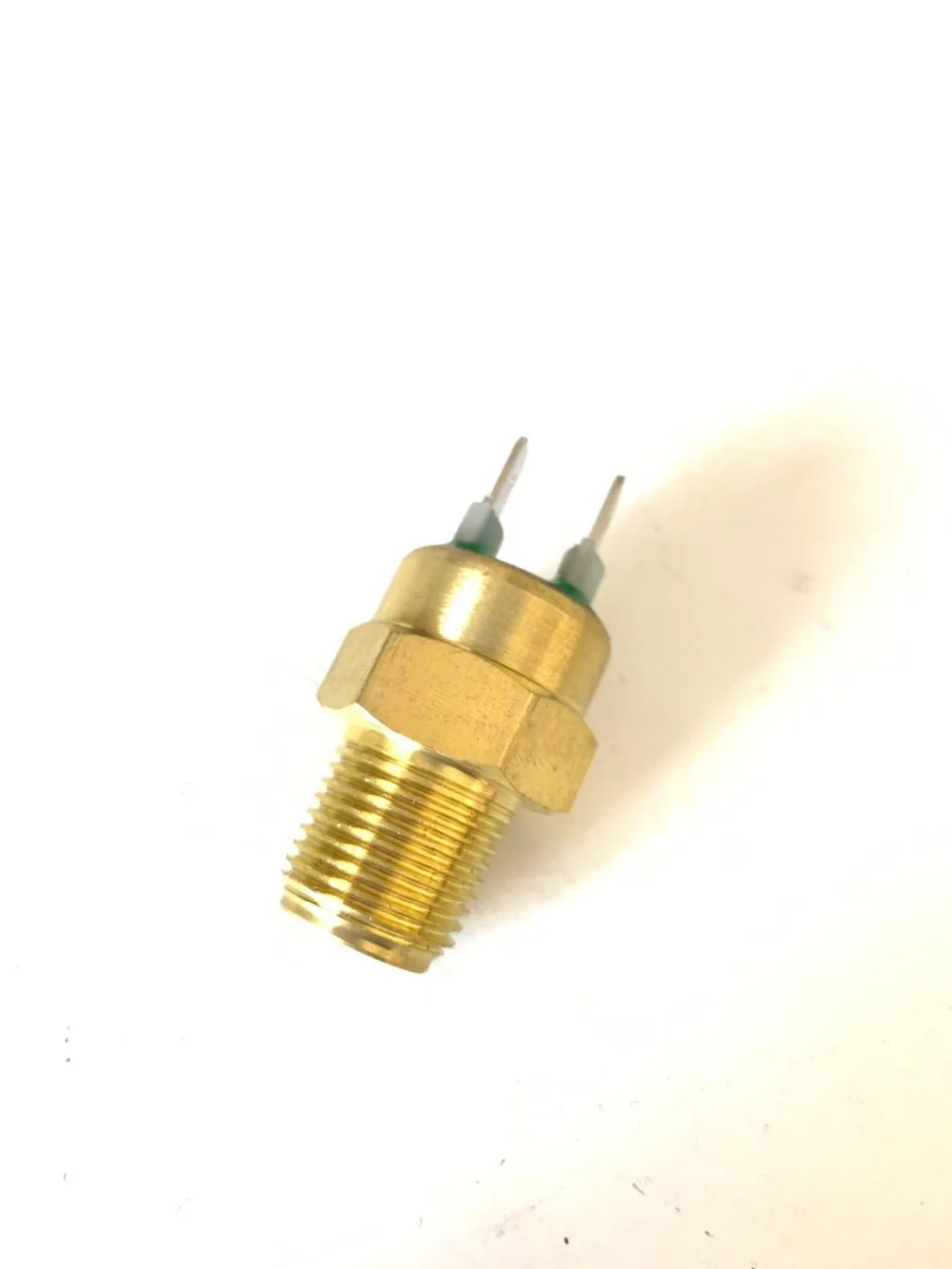 4 шт./лот Температура воды переключатель Сенсор для Caterpillar 3054C Perkins 235-1790 702283 3021-EL9 2848A127 4224819M1