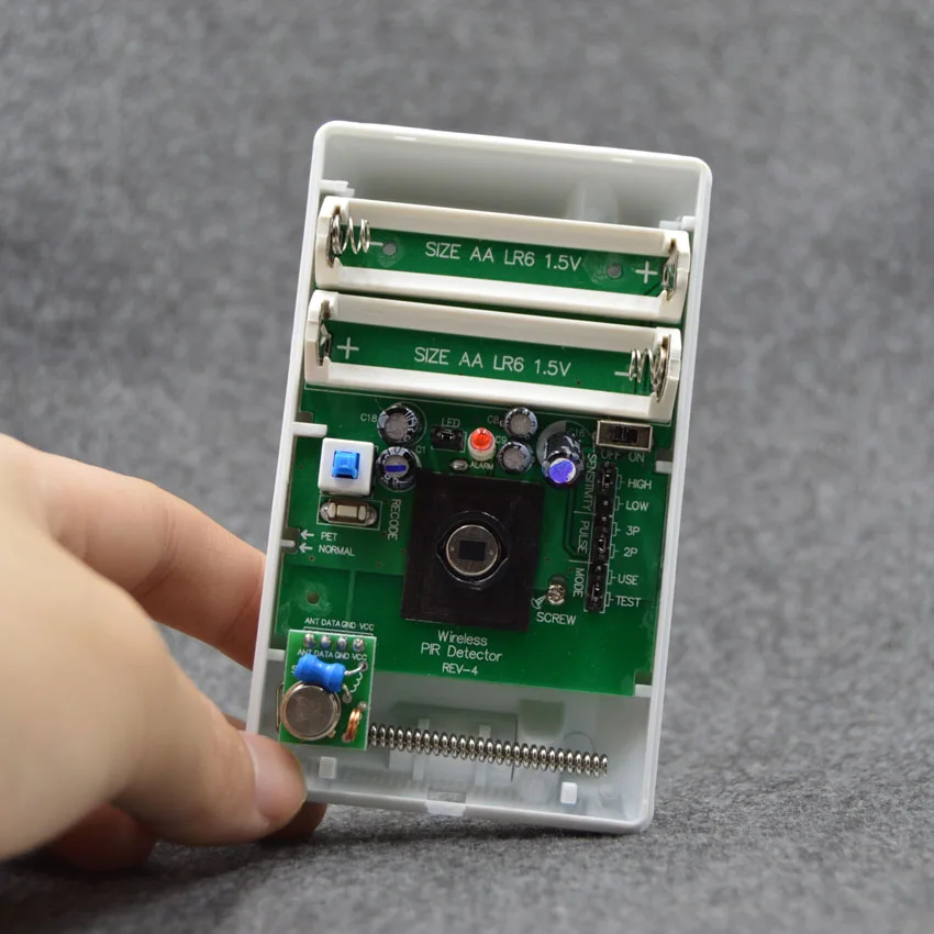 Беспроводной иммунный детектор для домашних животных 433 МГц подходит весом до 25