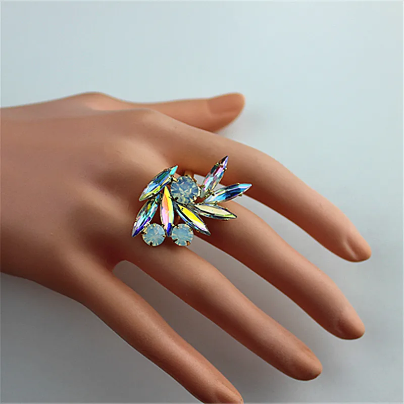 Оптовая продажа популярных ювелирных изделий в европейском и американском стиле