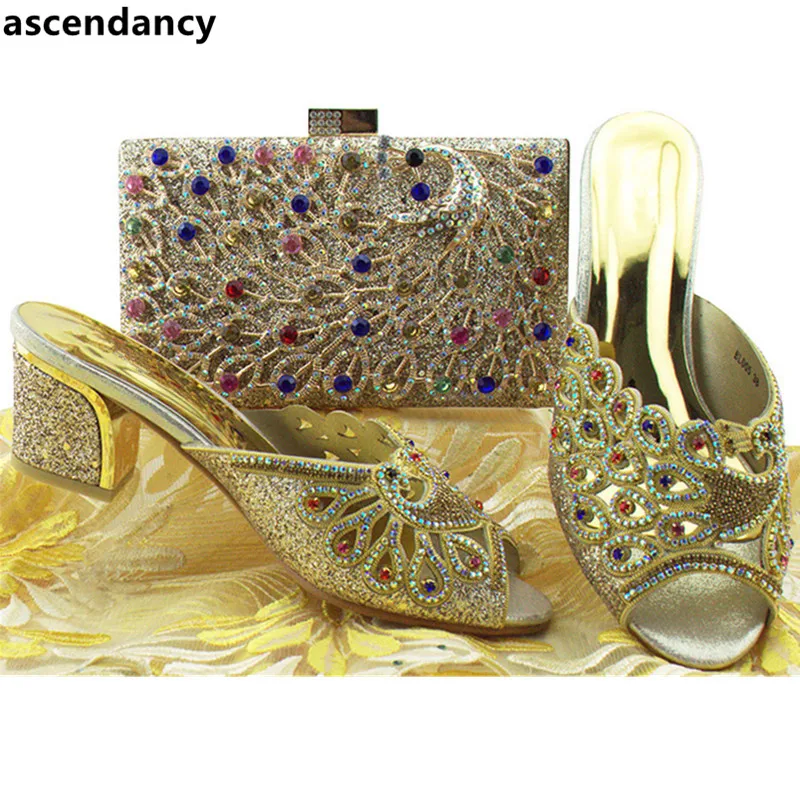 Новейший комплект из обуви и сумки в африканском стиле 2017 г. Итальянская обувь