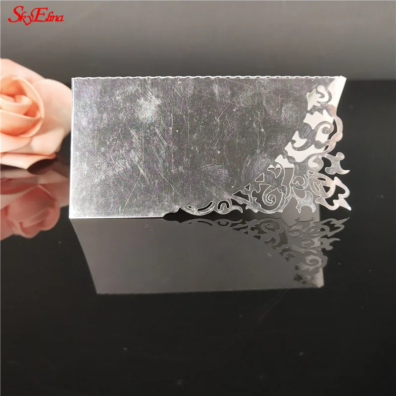 Bright silver 10/50/100 шт шикарным имя сиденье с рифлями Приём Свадебные украшения день рождения именем гостя с лазерной обработкой карты вечерние Декор 9X9 см 5Zsh870 - Цвет: Bright silver