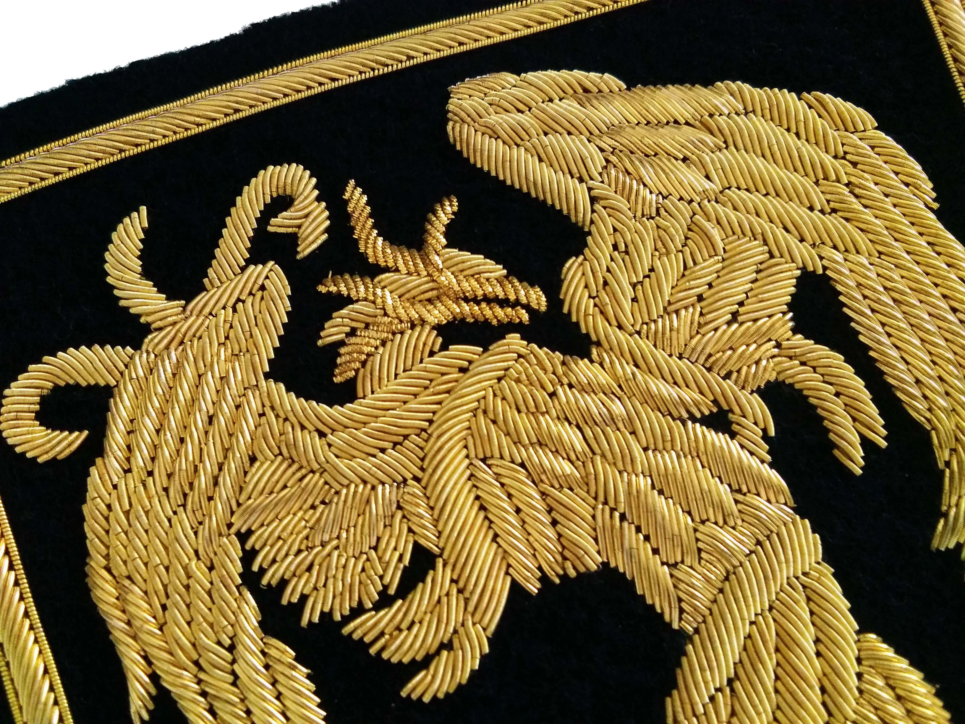 Handmade bullion wire embroidery/Goldwork badge Extra Large Size Golden phoenix~~~~ | Дом и сад