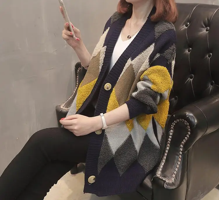 2019 New Women Batwing Cardigans Loose Sweater Big Size Geometric Poncho Cardigan V neck Open Stitch Christmas |