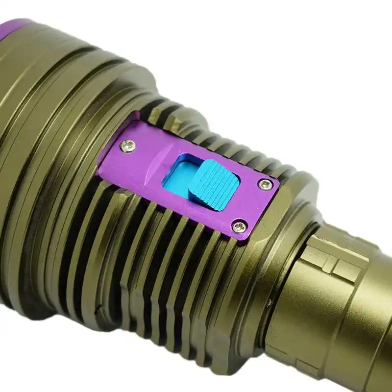 Светодиодный фонарик для подводной охоты 20000 люмен 100 м тактический военный L2