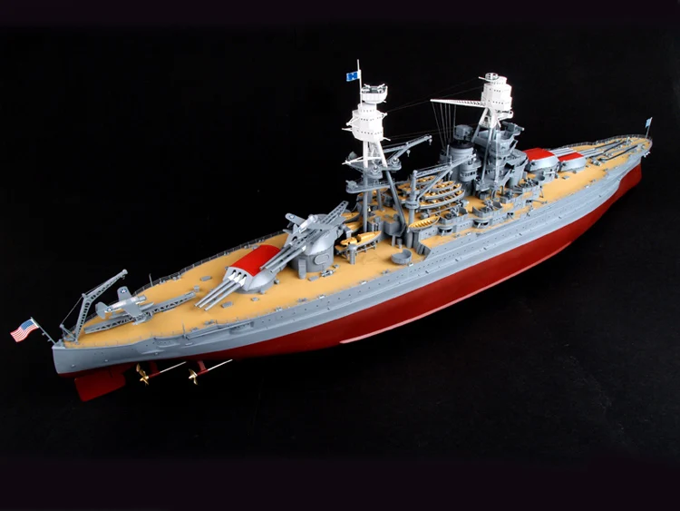 Trumpeter ships 1/200 модель 03701 USS Arizona BB-39 1941