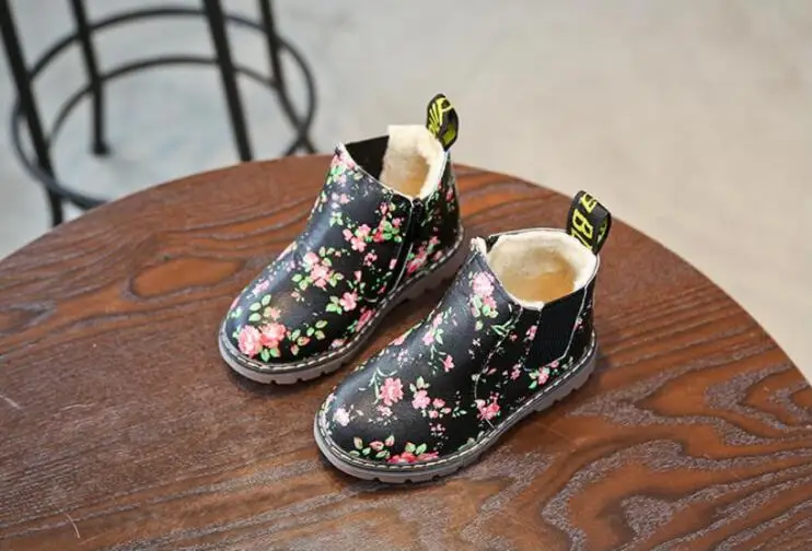 Новые зимние теплые модные детские ботинки для мальчиков и девочек качественные