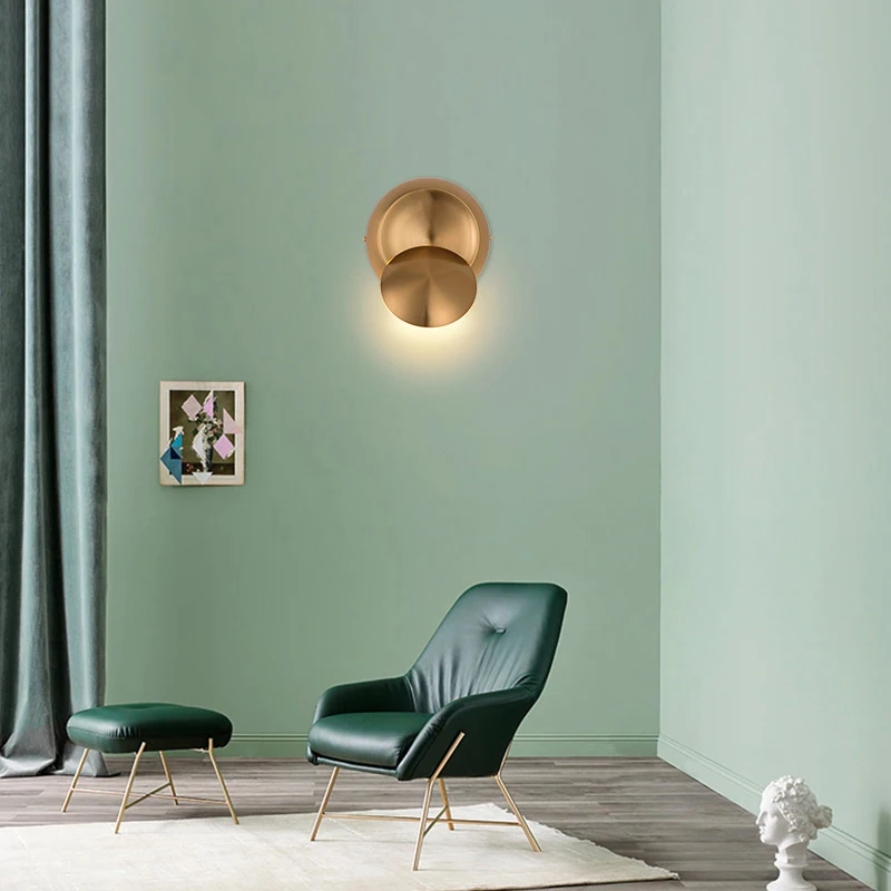 Настенный светильник креативный вращающийся в скандинавском стиле для спальни
